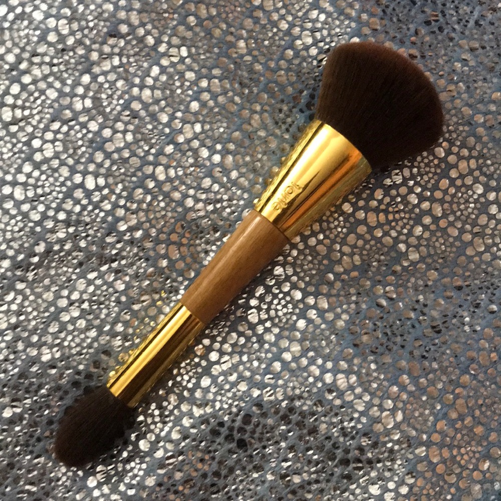 Tarte double ended brush
